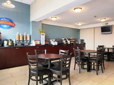 Quality Inn & Suites Niagara Falls